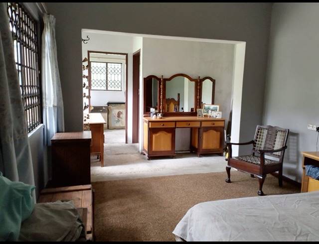 4 BEDROOM HOUSE FOR SALE IN HOUTKOP AH
